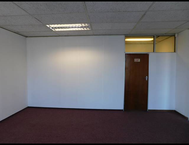 91M² OFFICE TO LET IN CRAIGHALL